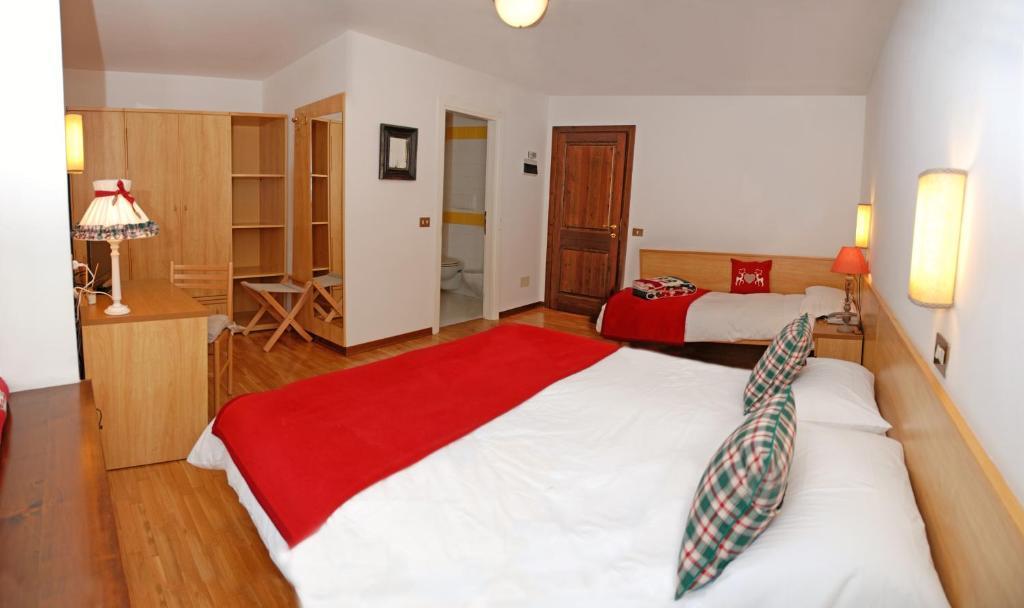 Albergo Centrale Санто-Стефано-ди-Кадоре Номер фото